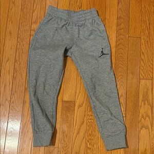 Kids Gray Jordan Jogger Pants - Size 7